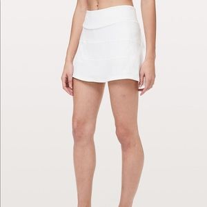 Lululemon Pace Rival Skirt - size 6 NWT